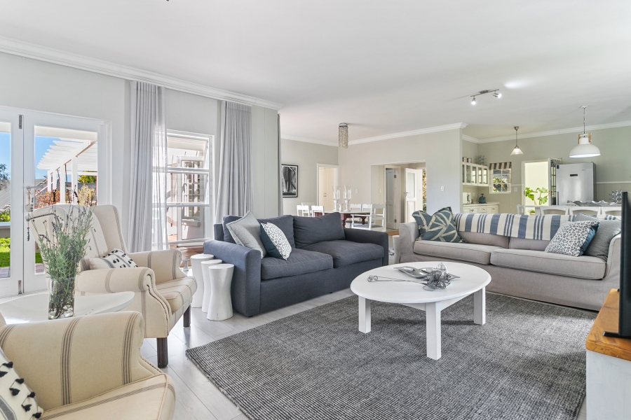 4 Bedroom Property for Sale in Belvidere Estate Western Cape